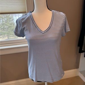 Vineyard simple striped T-shirt